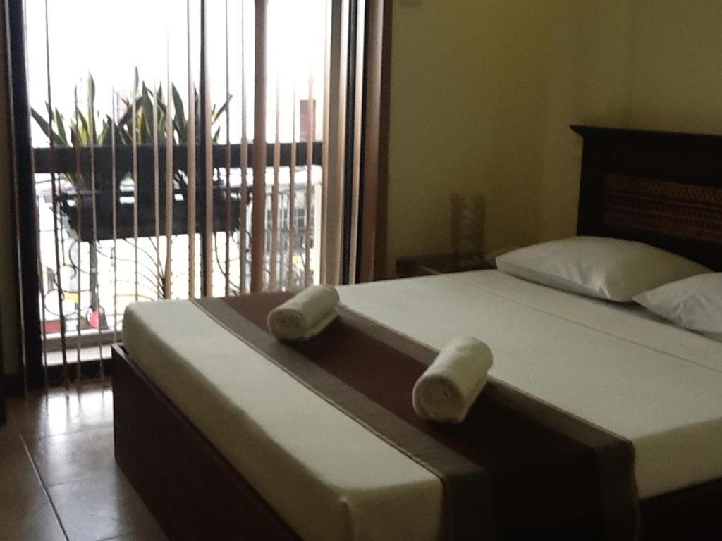 Darunday Manor Hotel Tagbilaran City Exterior photo